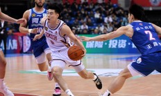 爱游戏入口-湖南男篮力克浙江队，保持连胜