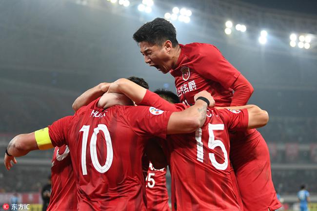 上港主场保持不败，成功晋级下一轮