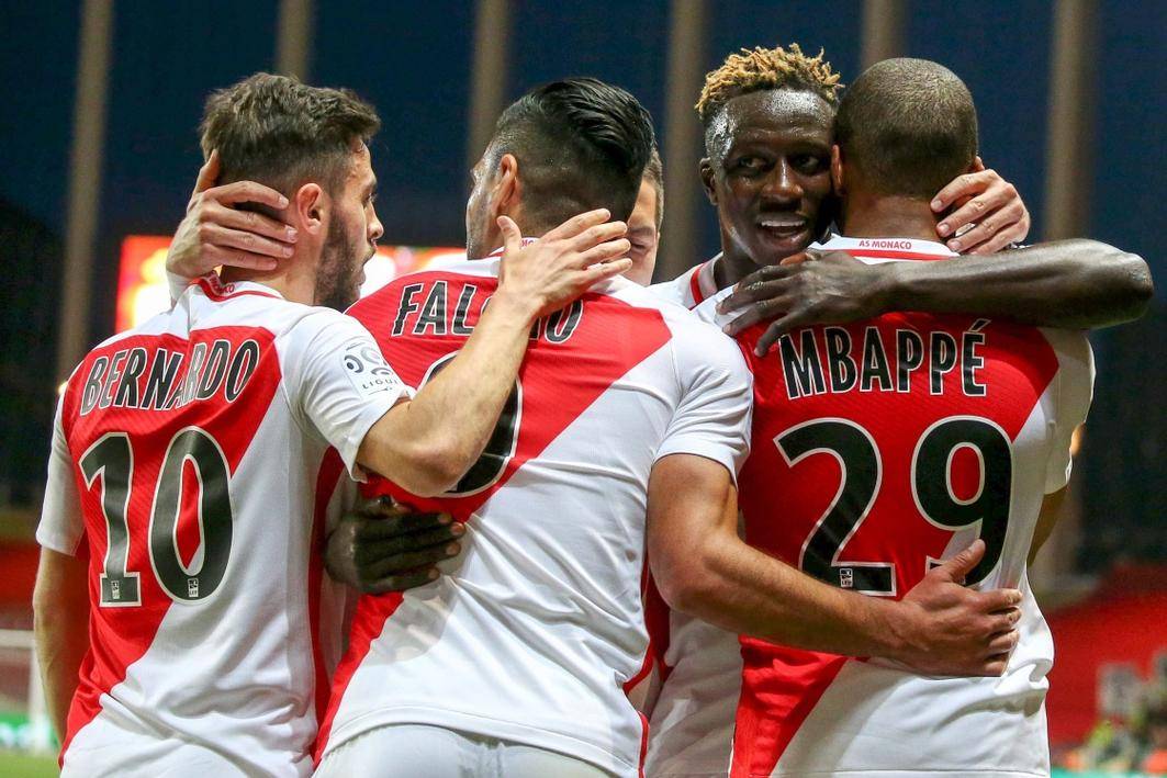 摩纳哥球队备战下一场比赛,迎来挑战 摩纳哥球队备战下一场比赛,迎来挑战