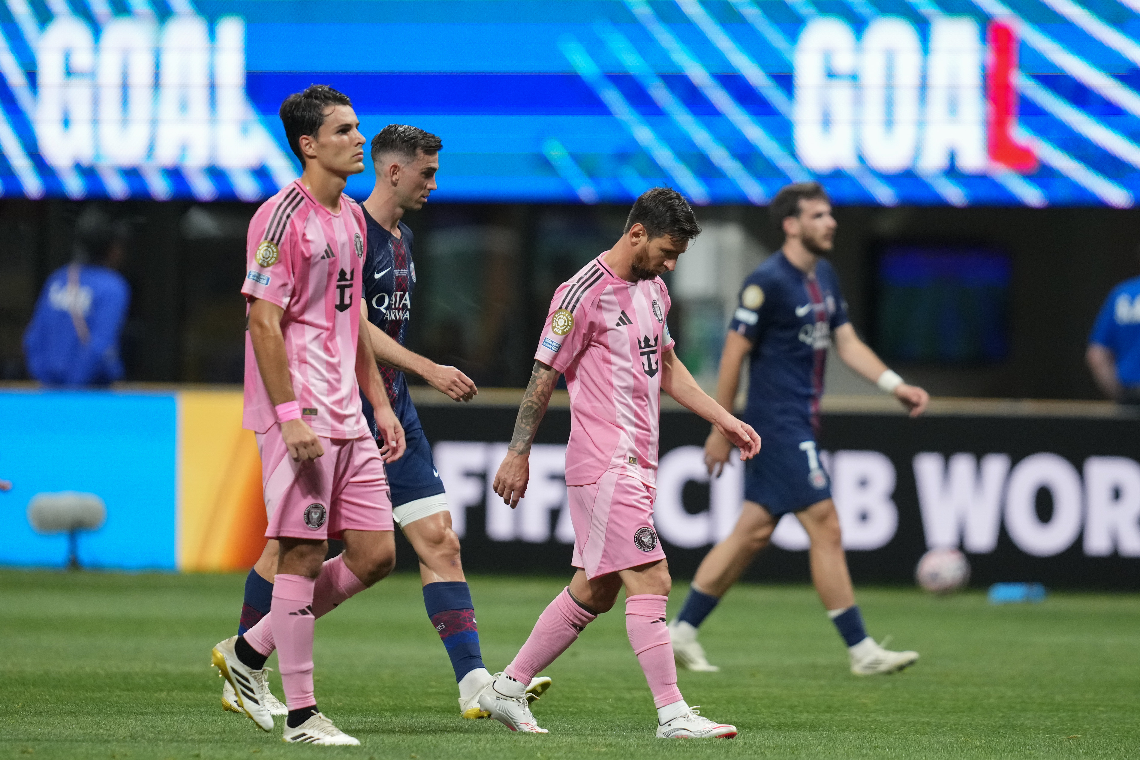 包含巴黎圣日耳曼胜切尔西，欧冠赛场晋级的词条