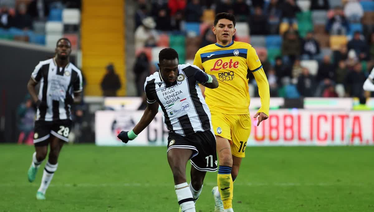 包含乌迪内斯球队备战研究下一场对手战术的词条