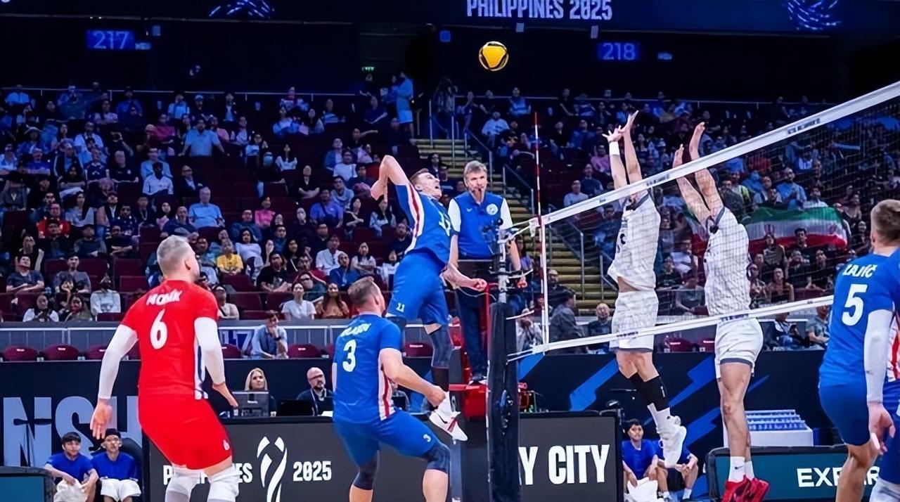 包含捷克球队完成逆袭，晋级强赛的词条