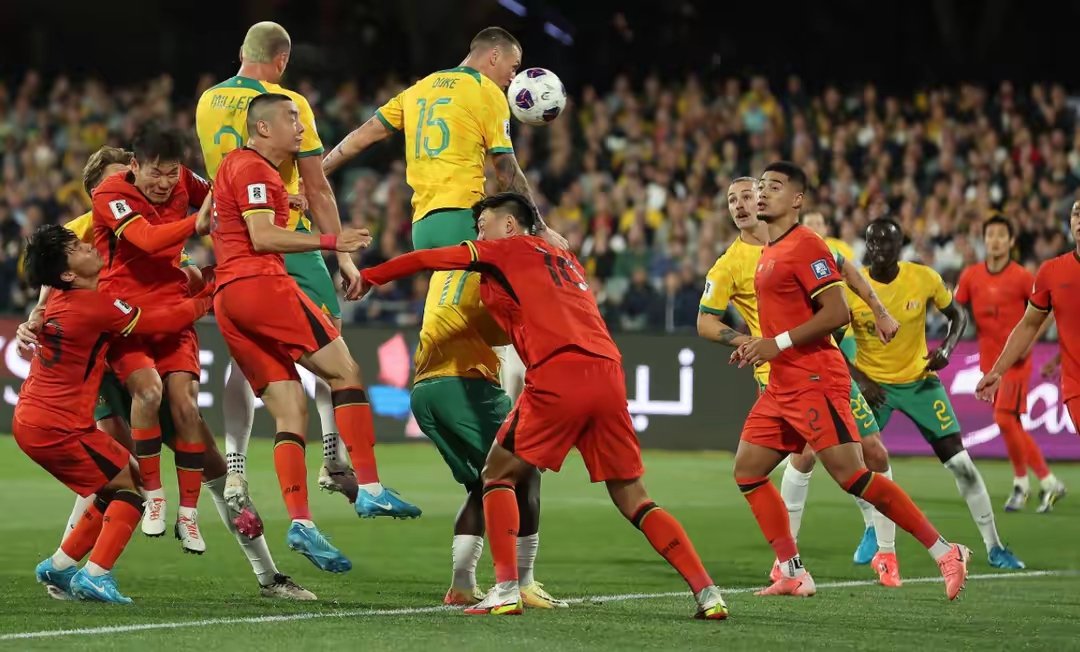 亚洲俱乐部联赛的紧张竞争